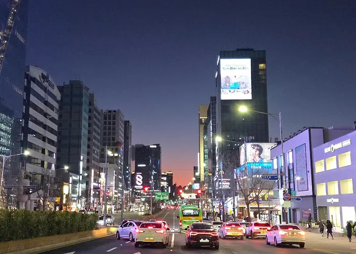 Apartment Core - Family-friendly 3br In Near Museums ㅣ River ㅣ Itaewon Seoul